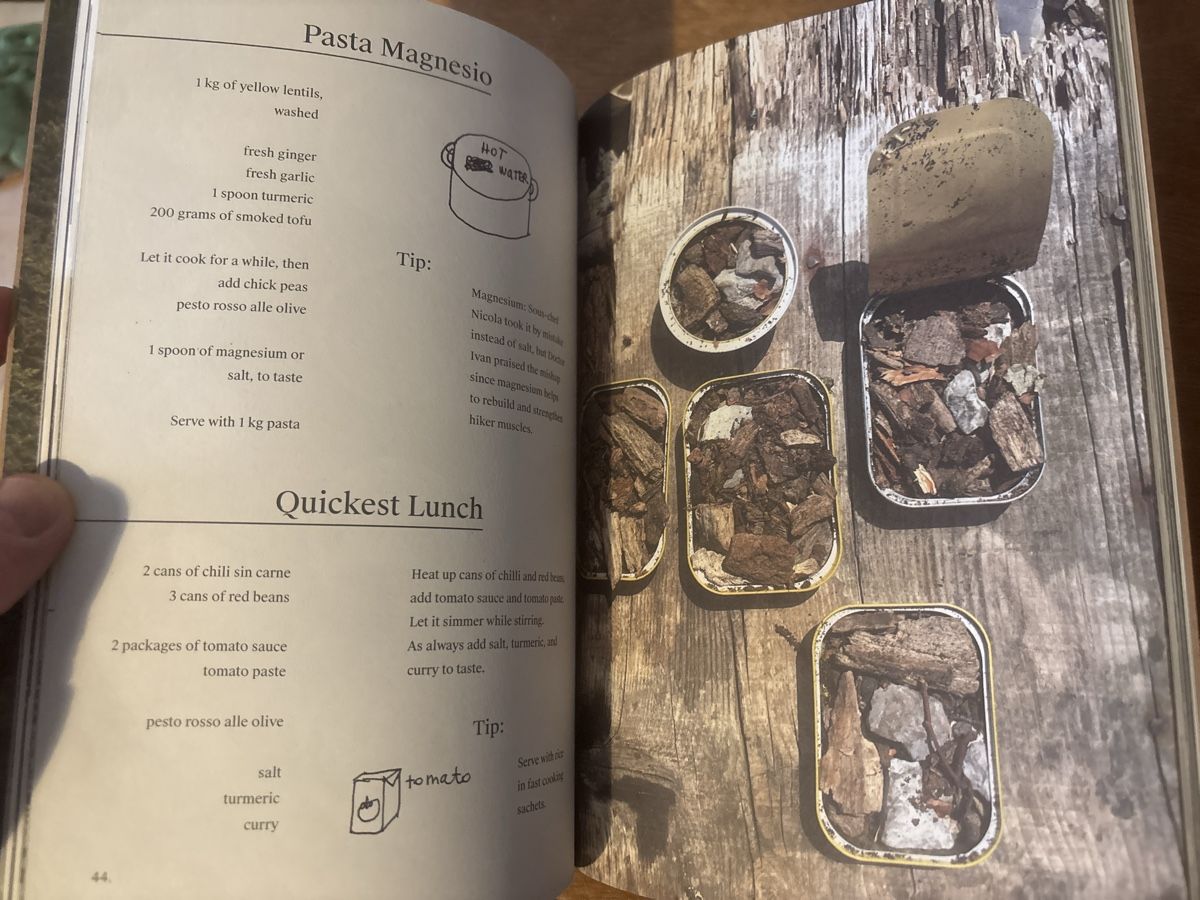 Libri: Into the Mountains Kochbuch - Cookbook – Usato da Zürich venduto da WWehrle 2