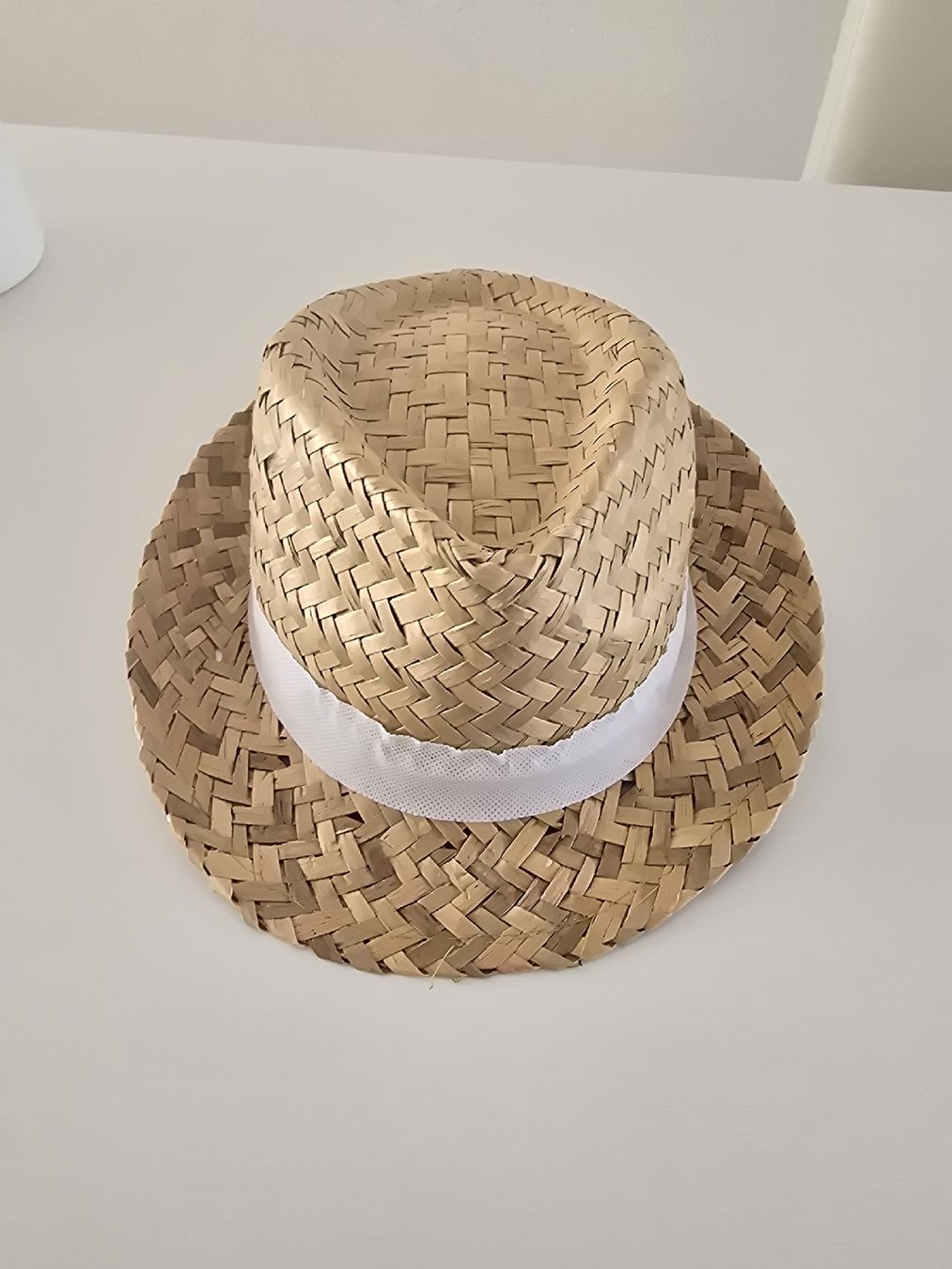 Copricapi, berretti & cappellini: Straw fedora hat beige with white ribbon – Usato da Zürich venduto da fin_2vqm 1