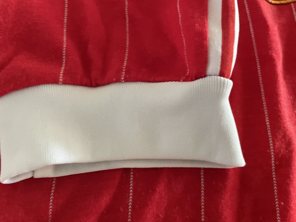 Adidas Canottiere & Pantaloni: Trikot Tschechoslovakei CSSR 1986 home – Usato da Bassersdorf venduto da Cincinnati 2