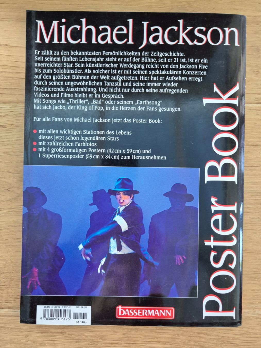 Libri: Michael Jackson Poster Book détachables (DE) – Usato da Savièse venduto da coeur88 3