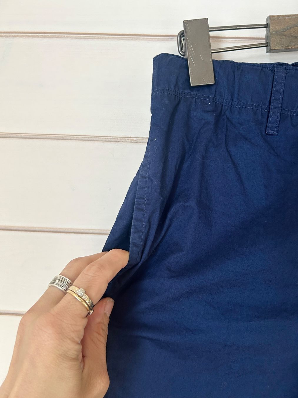 Closed Pantaloni: Closed Lya Shorts - W27 – Usato da Illnau venduto da Monkky 4