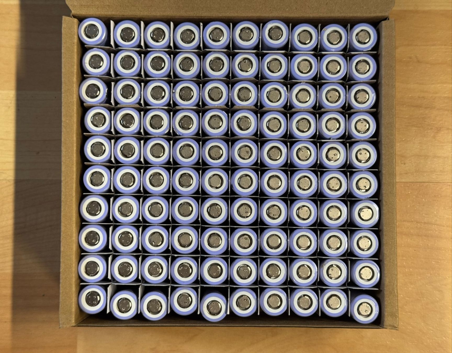 Samsung Batteries: 100x Samsung 29E 18650 Zellen – D'occasion à Aristau par SwissVolts_Akkus