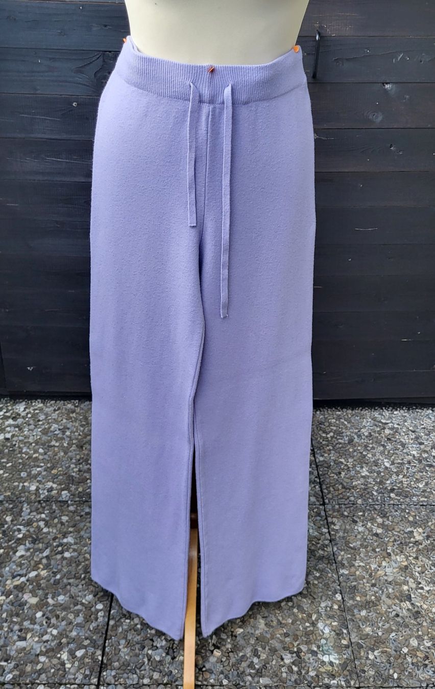 Maglioni & Felpe: Pull-over & pantalon  violet – Nuovo (secondo la descrizione) da Fribourg venduto da VictoriaShop7 2