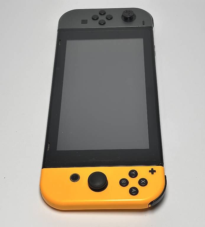 Nintendo Konsolen: Nintendo Switch Console | Accessori + Gioco – Gebraucht aus Gordola von kar_gy5g 3