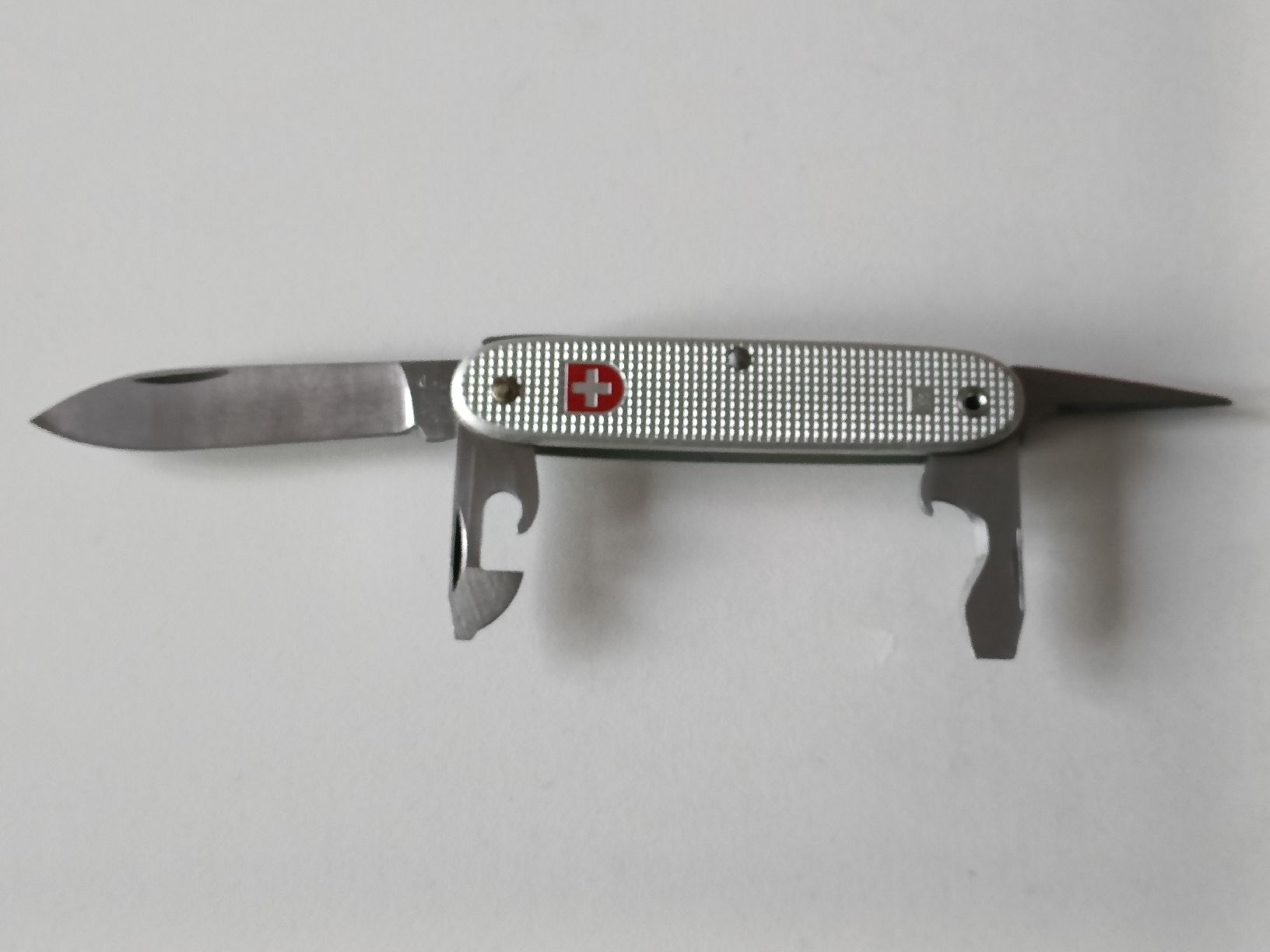 Schweizer Armee Coltelli tascabile: Superbe Couteau militaire suisse Wenger 78 . – Usato da Vernayaz venduto da pet_qh5r