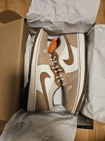 Jordan 1 Low in Beige - Gr. 43