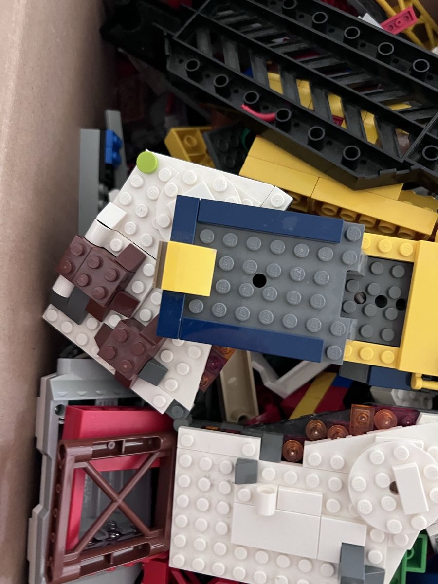 Lego Baukästen: Ca. 3kg Lego Kartonkiste – Gebraucht aus Arbon von K9320 1