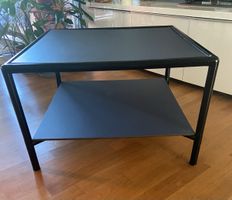 Stilvoller Couchtisch — modern & praktisch!