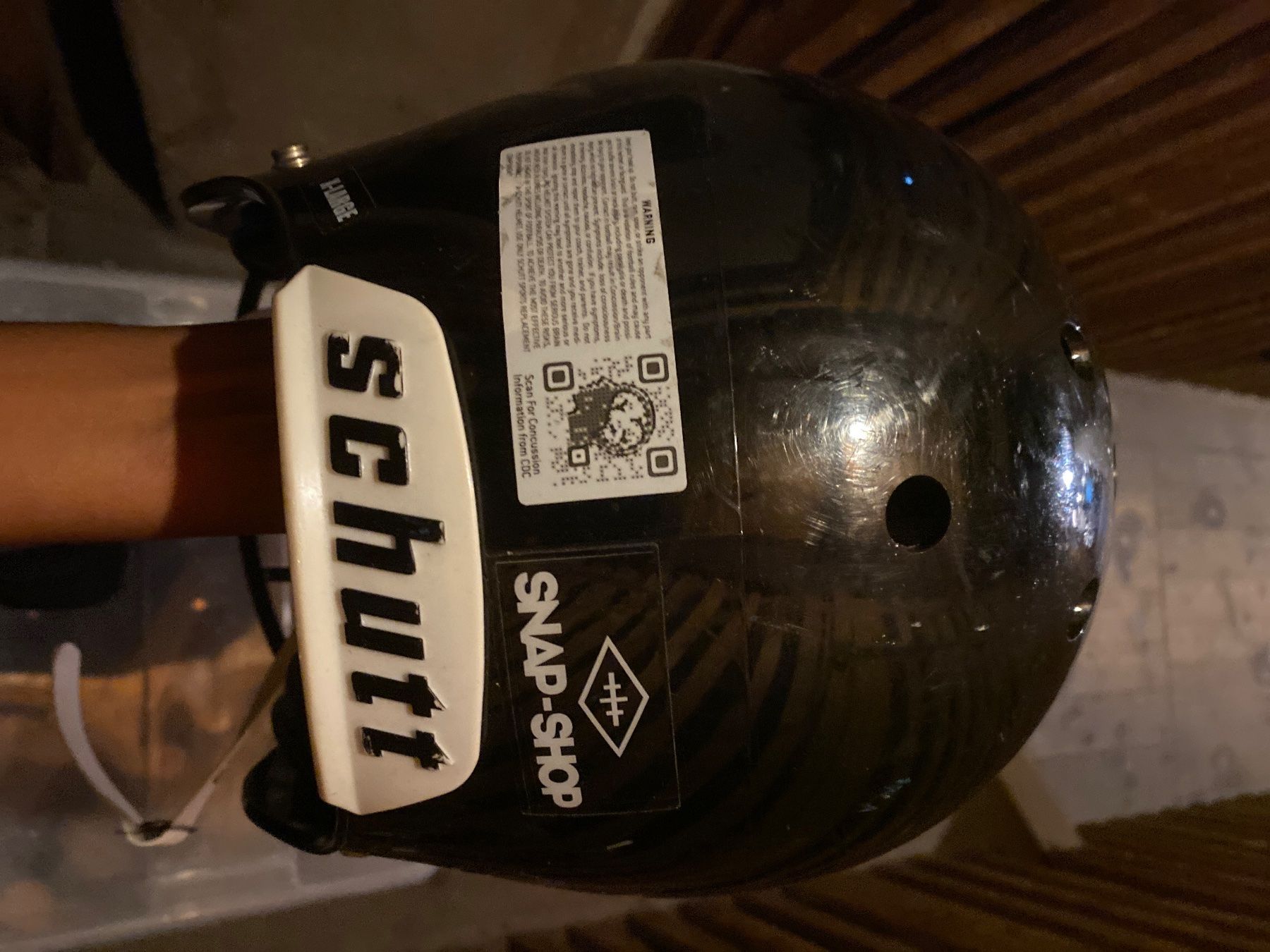 Helme: Schutt Helm – Gebraucht aus Luzern von Liam.01 2