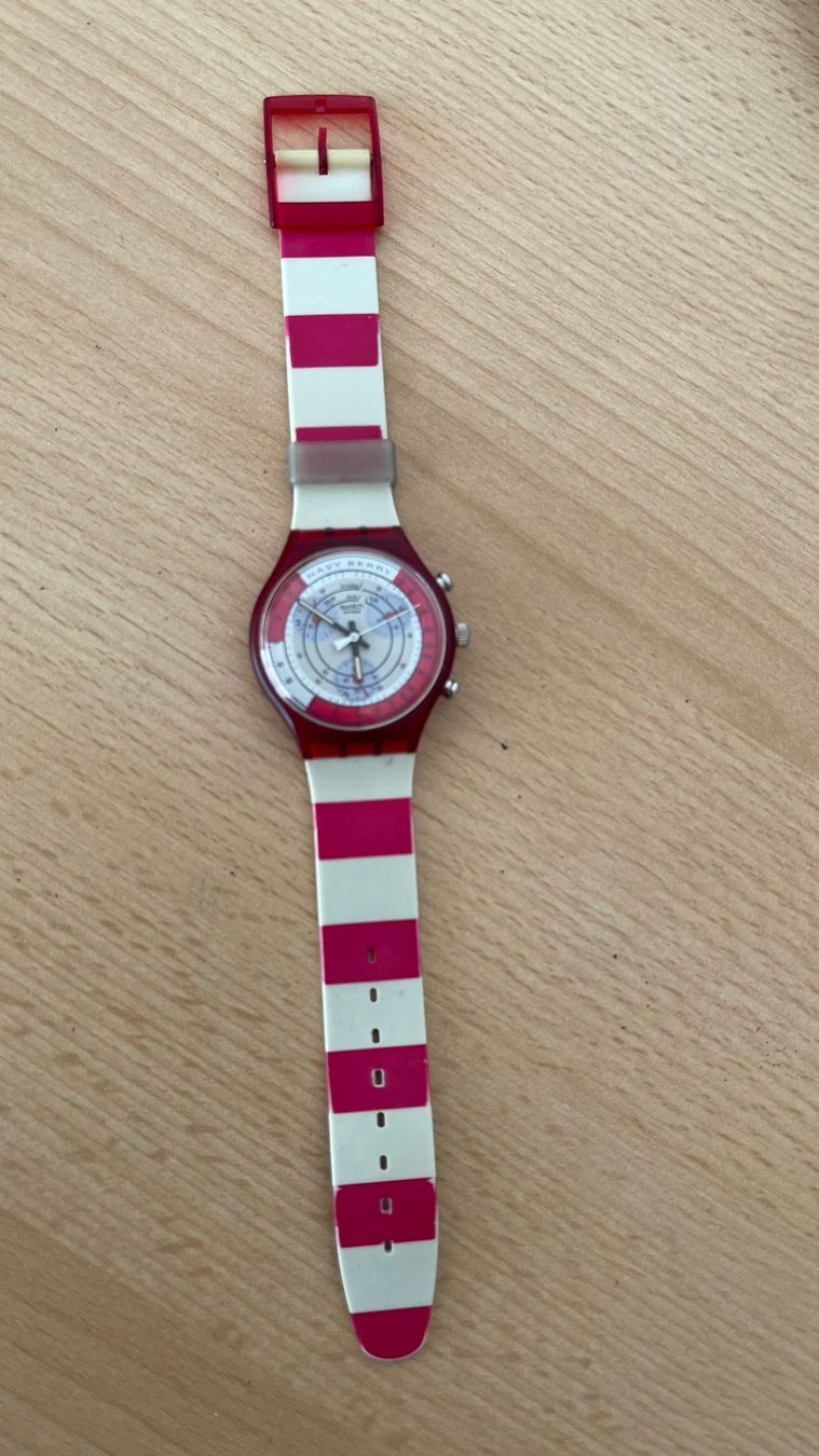 Swatch Orologi: SWATCH NAVY BERRY UHR 1996 – Usato da Kölliken venduto da Prscoo 4