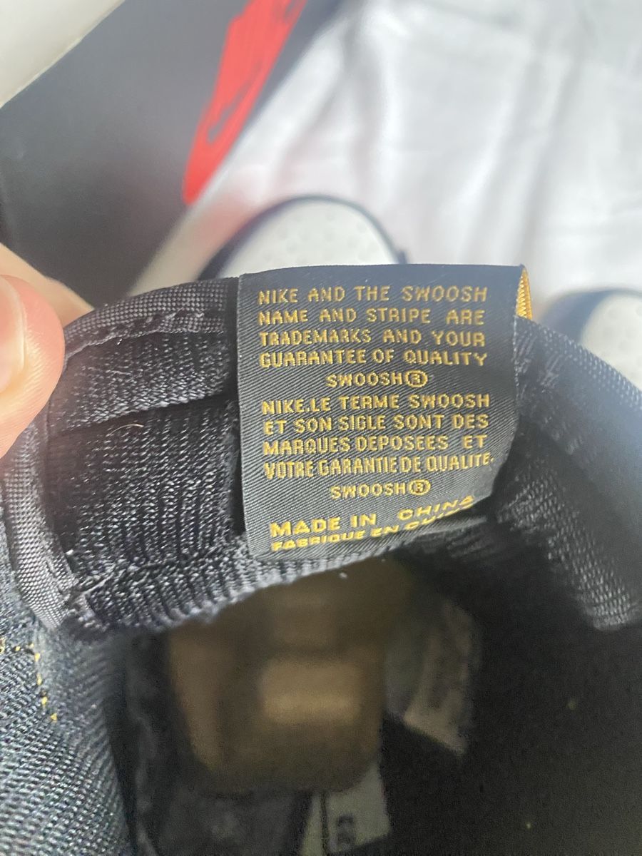 Jordan Scarpe da uomo: Air Jordan 1 Retro Yellow Ochre – Usato da Zürich venduto da micha_mm 8