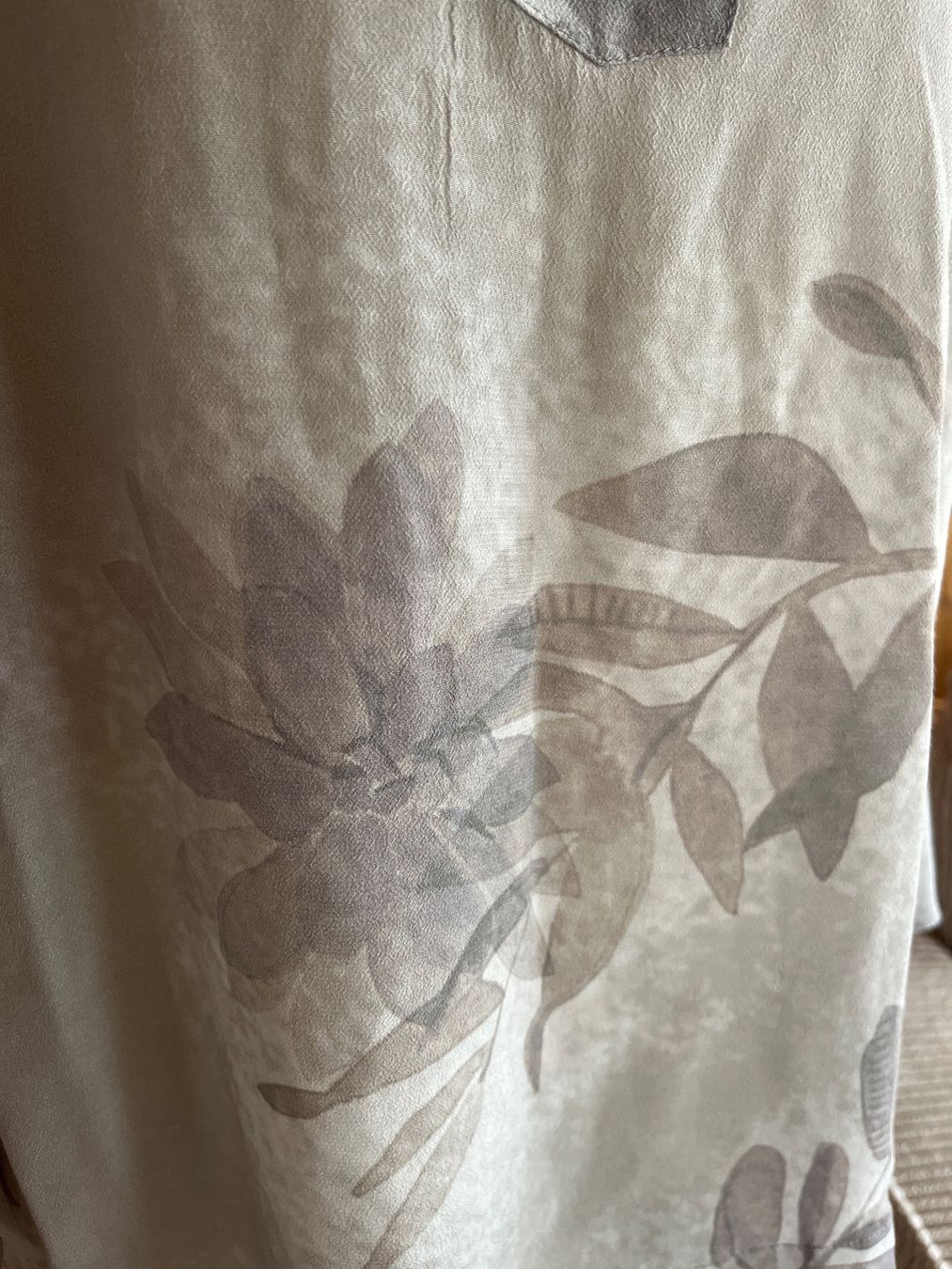 Nile Chemisiers: Nile Bluse S grau mit Muster Viskose – D'occasion à Hettiswil par CoWa1974 2