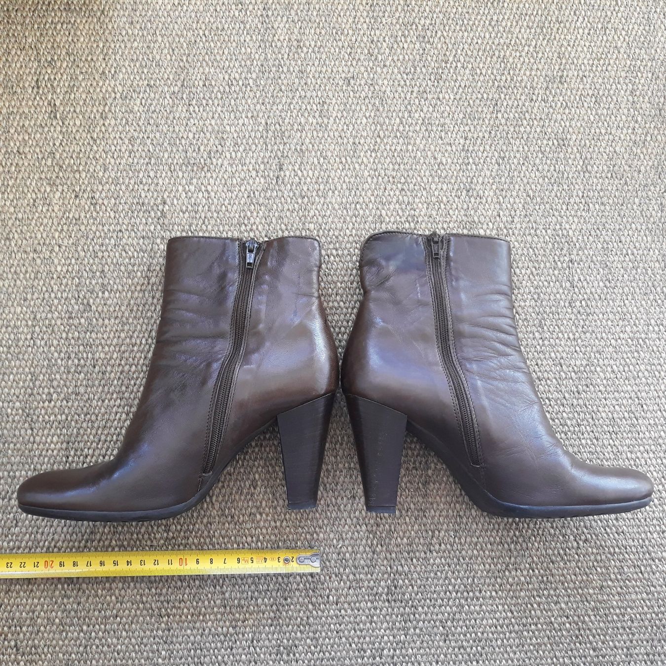 Scarpe da donna: Stiefeletten Gr.37 – Usato da Baden venduto da Gian_Lu 7
