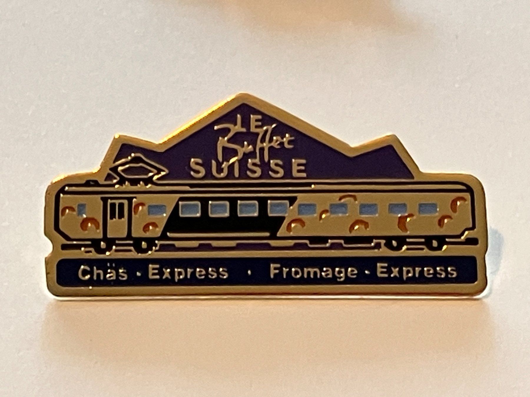 Placchette & Badge: 1 Pin Chäs Express – Usato da Basel venduto da djwwpp