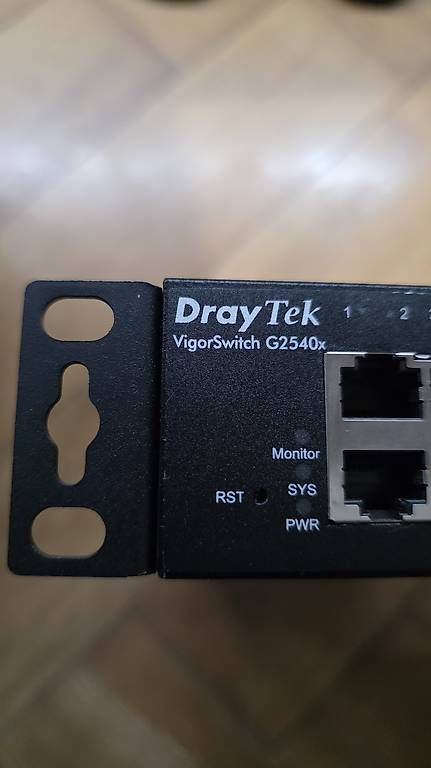 PC: Switch DrayTek Vigor G2540X – Usato da Pully venduto da luc_bg6w 1