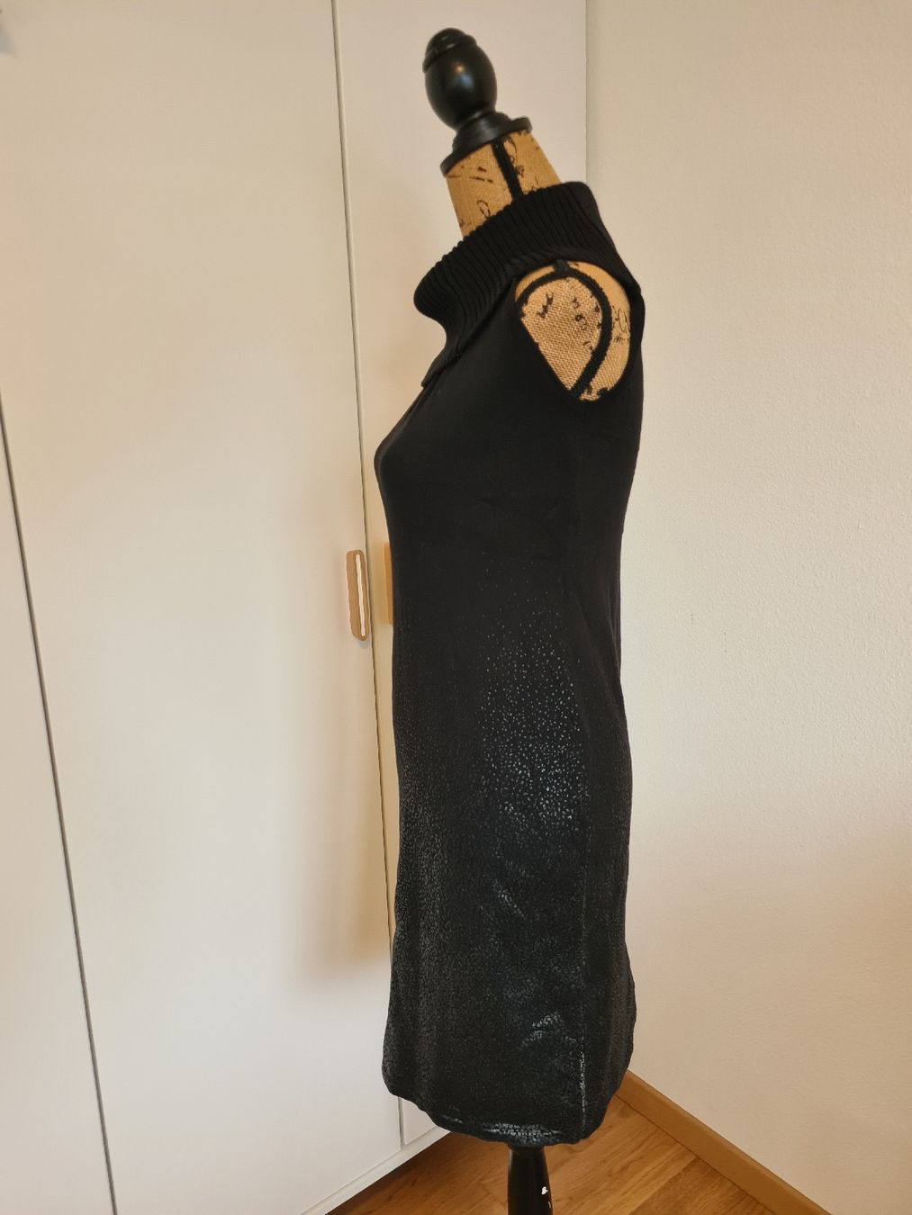 Vestiti: Schwarzes Strick kleid Gr. XS, Kenneth Cole, – Nuovo (secondo la descrizione) da KRIENS venduto da Franzy_Blond10 1