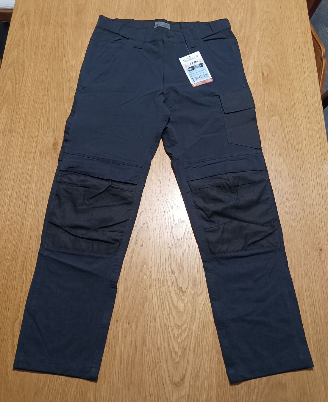 Pantaloni: Arbeitshose Strech schwarz Gr. 46 NEU – Nuovo e nell'imballaggio originale da Densbüren venduto da H-76