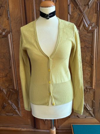 BEIGE Strickjacke   Zustand: Neu  Größe S SWISS MADE