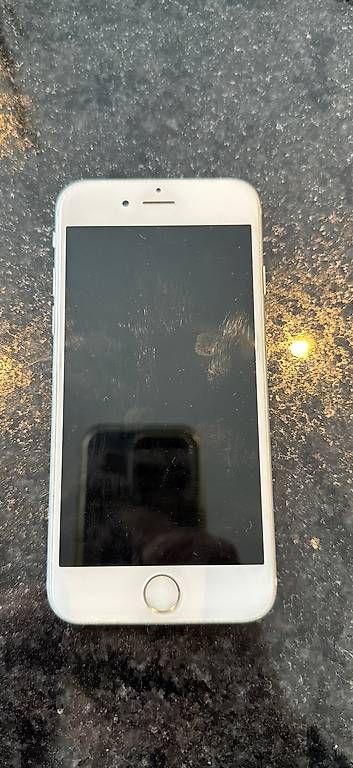Telefoni cellulari / Smartphones: Iphone 6S 32GB – Usato da Fahrni b. Thun venduto da Joer1
