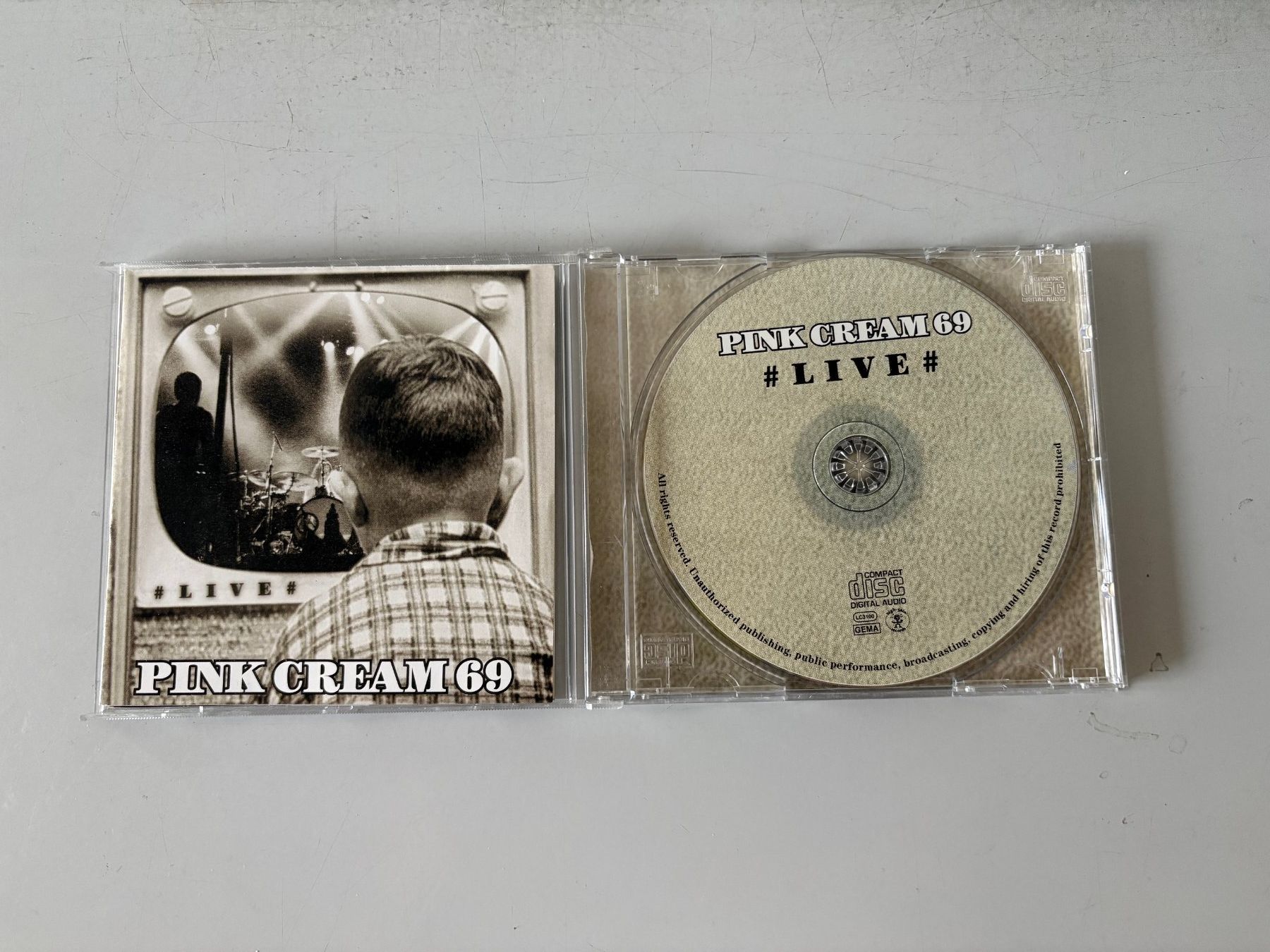 CD: PINK CREAM 69 - Live CD 1997 Hard & Heavy – Usato da Wiedlisbach venduto da Andrisa