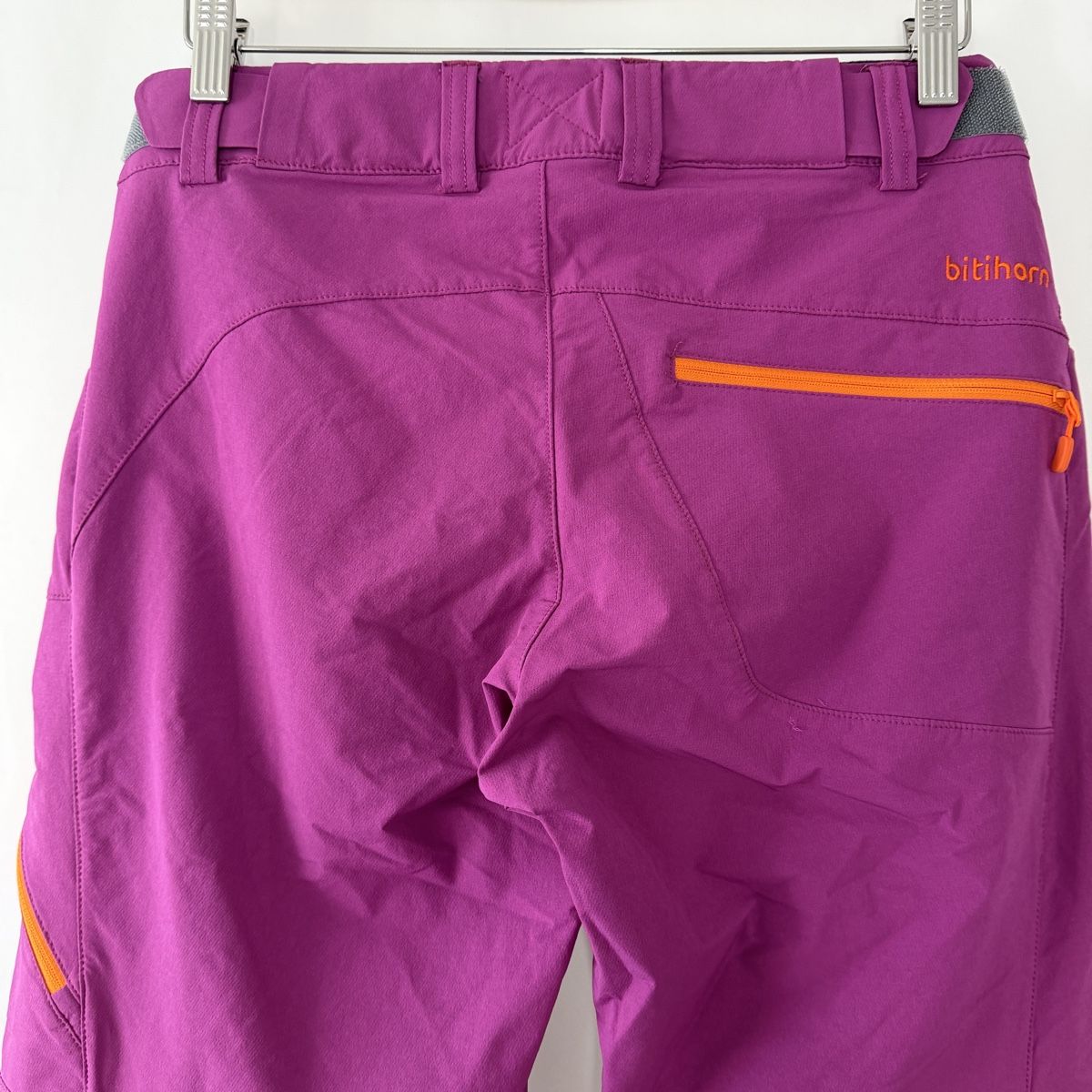 Norrøna Pantaloni: NORRONA transformer pants/shorts – Usato da Freienbach venduto da Avviivva_Shop 7