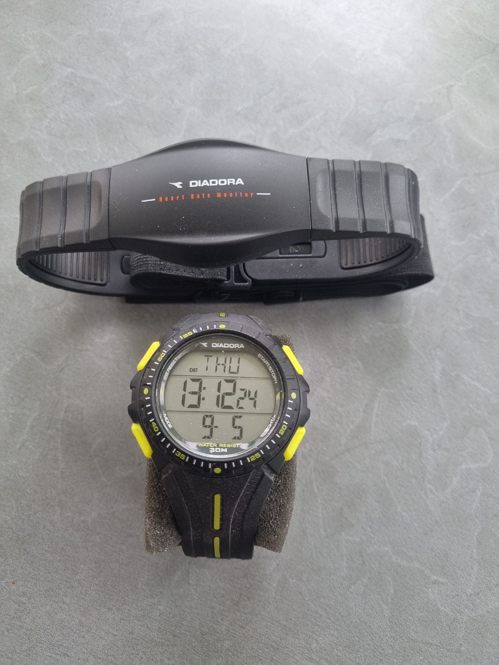 Uhren: Diadora Uhr + Brust- Pulsmesser / NEU – Neu und originalverpackt aus Adlikon b.Regensdf von attila63
