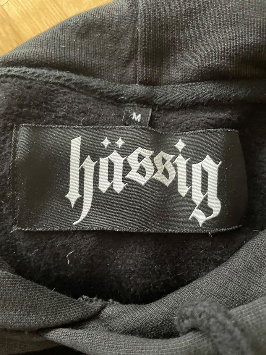 Hässig Pullover & Sweatshirts: Hässig Hoodie Size M – Gebraucht aus Luzern von Irene197 3
