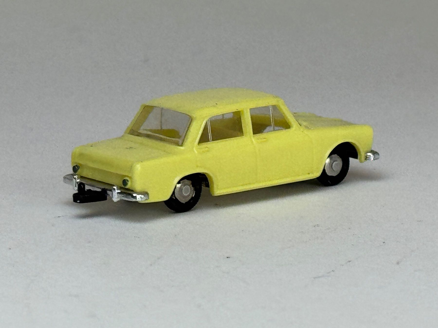 Modellautos: Minix No 9 Simca 1300 blassgelb – Gebraucht aus Elm von Wikmtz 1