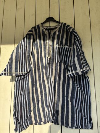Herrenhemd aus afrikanischem Stoff Gr. L/XL