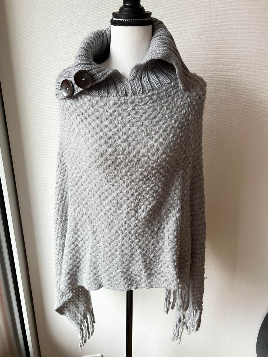 Shein Boléros: Poncho S SHEIN NEUE – D'occasion à Riehen par ann_76jw