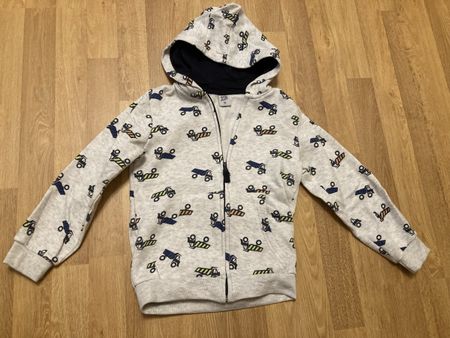 Sweatjacke Gr. 122