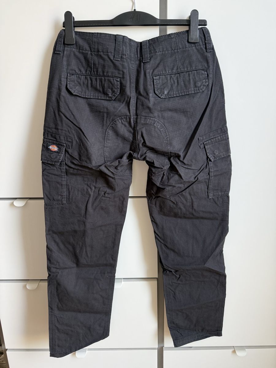 Dickies Pantaloni: Dickies cargo pant – Usato da Genève venduto da luc_5q8p 2
