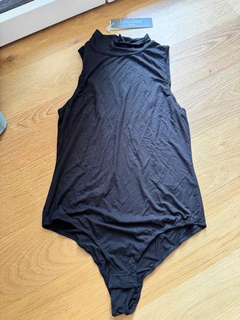 Body schwarz Stehkragen ärmellos GrösseL neu Lingadore