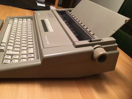Schreibmaschine elektrisch Olivetti E 505