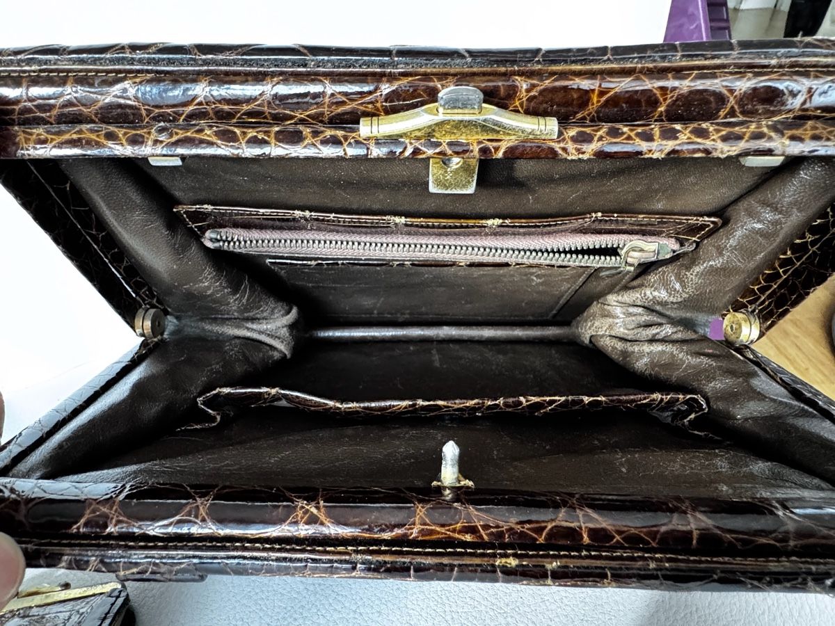 Borse da donna: Glossy leather handbag – Usato da Zürich venduto da 613_g8jy 3