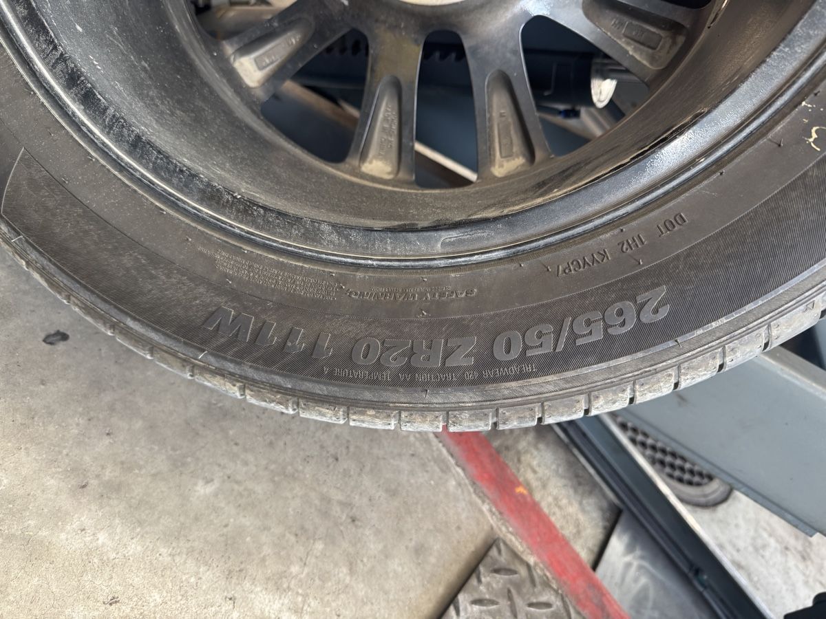Pneumatici & Ruote complete: Kumho Ecsta 265/50 20 – Usato da Chur venduto da Silu527