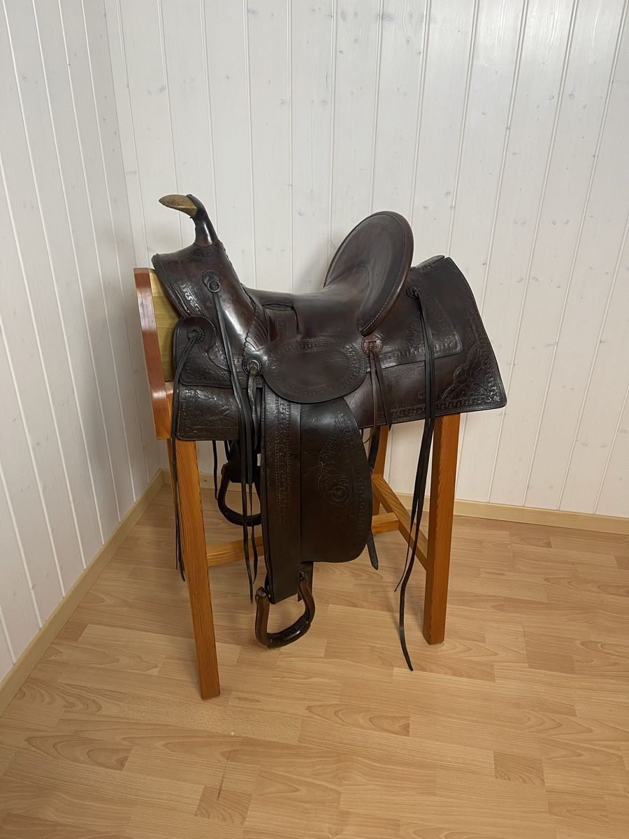 Selles, accessoires: Sattel – D'occasion à Bévilard par Vince3 6