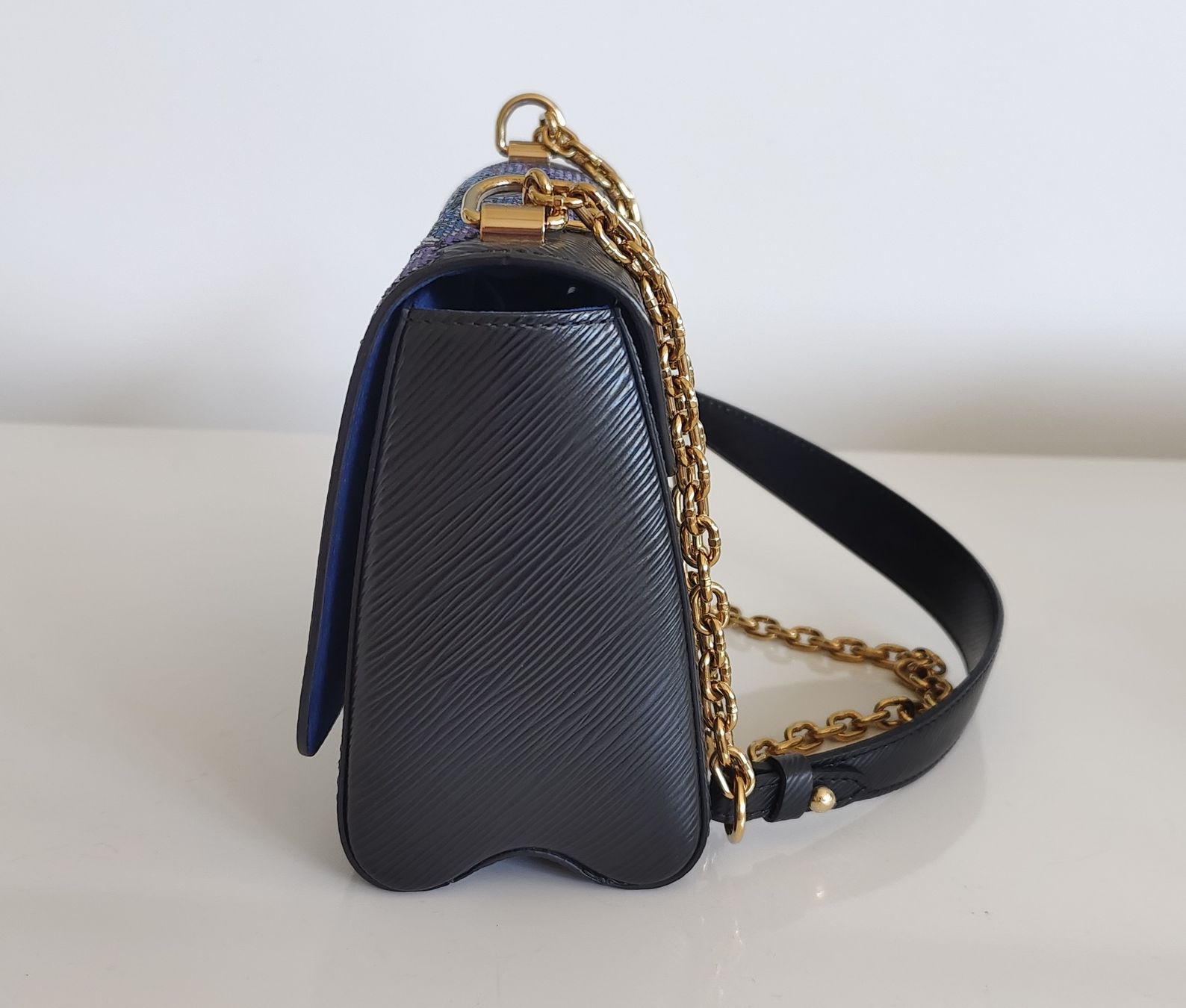 Louis Vuitton Borse da donna: Louis Vuitton Twist MM – Usato da Meilen venduto da Aphrodite87 3