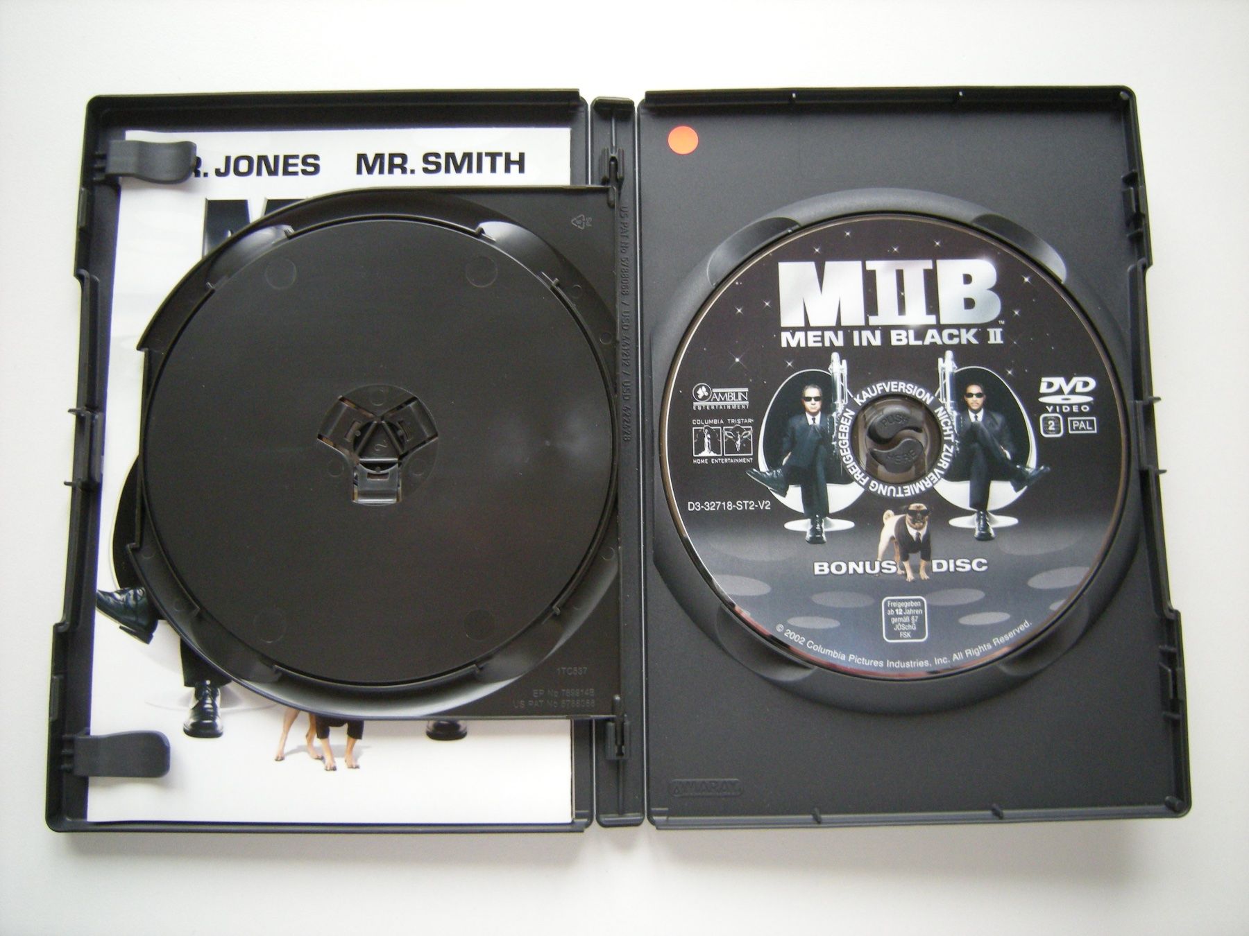 Tutti i DVDs: MEN IN BLACK II - Back in Black – Usato da Basel venduto da Ceebee62 3