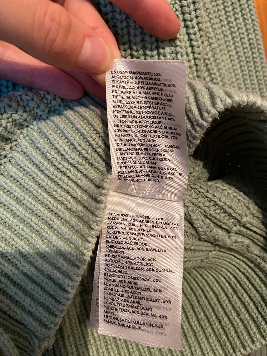 H&M Gilets & Westen: Cardigan H&M taille M – Gebraucht aus Icogne von cen_h97r 2