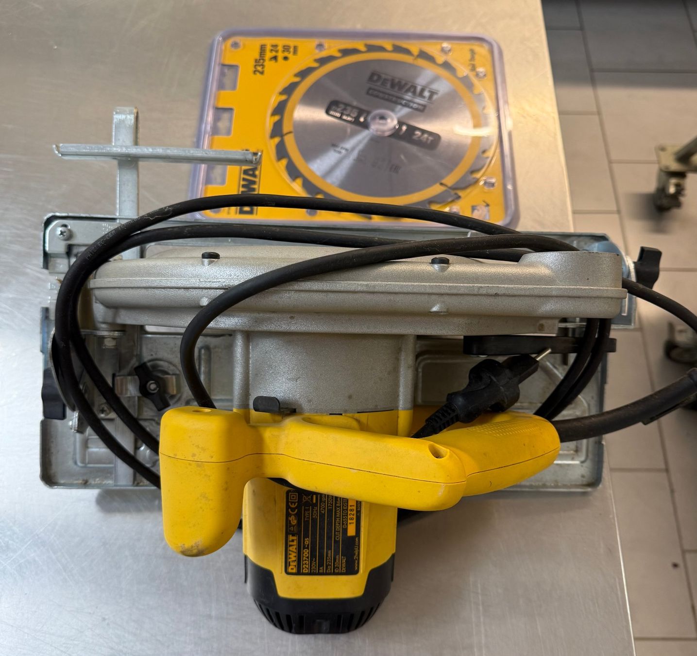 Dewalt Seghe: Scie circulaire portatives – Usato da Diesse venduto da Bravo53 2