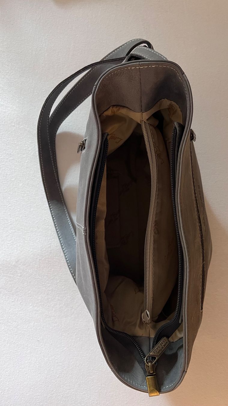 Taschen für Damen: Handtasche Damen – Neu (gemäss Beschreibung) aus Küsnacht ZH von Gila1983 4