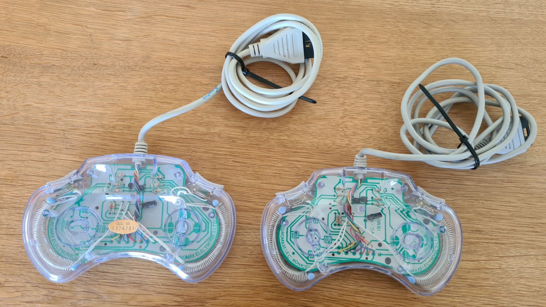 Controller: Vintage 2x Phase 9 Phantom 2 PC Game Controller 90er – Usato da Winterthur venduto da stufaphi 3