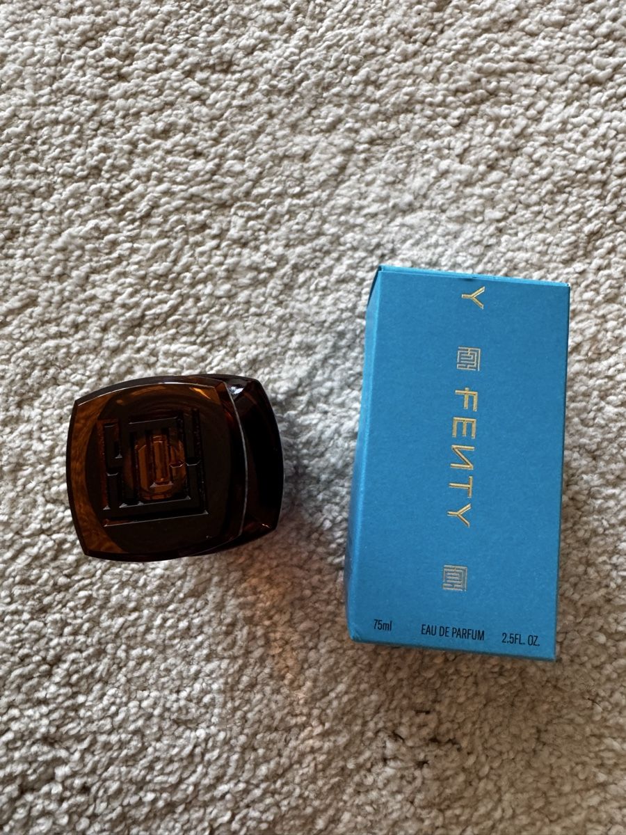 Fenty Parfums & Eau de Toilette: Fenty Beauty Eau De Parfum – D'occasion à Wohlen AG par mih_675k 2
