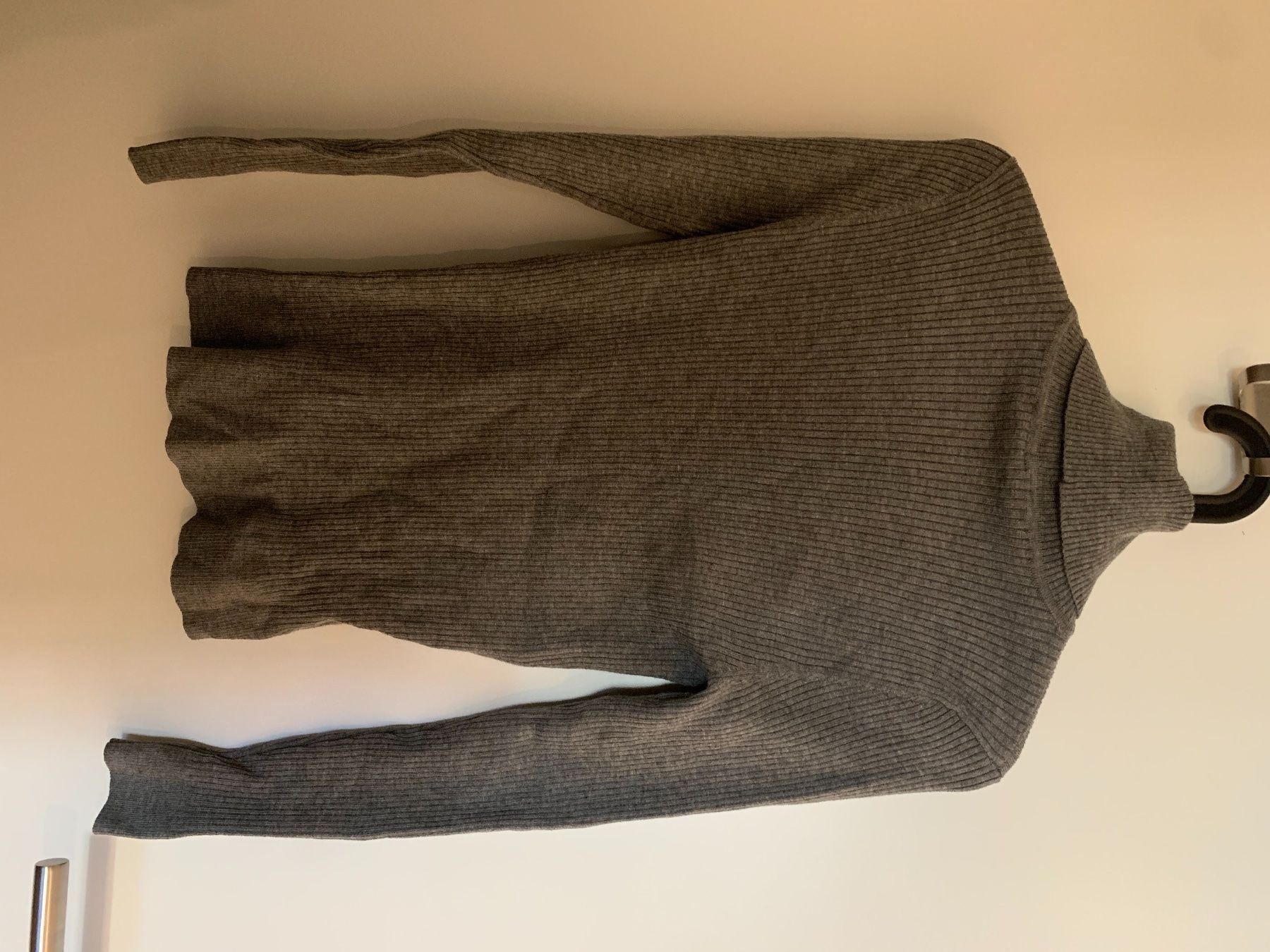 Pullover & Sweatshirts: Grey Pullover – Neu und originalverpackt aus Zürich von Alpen209