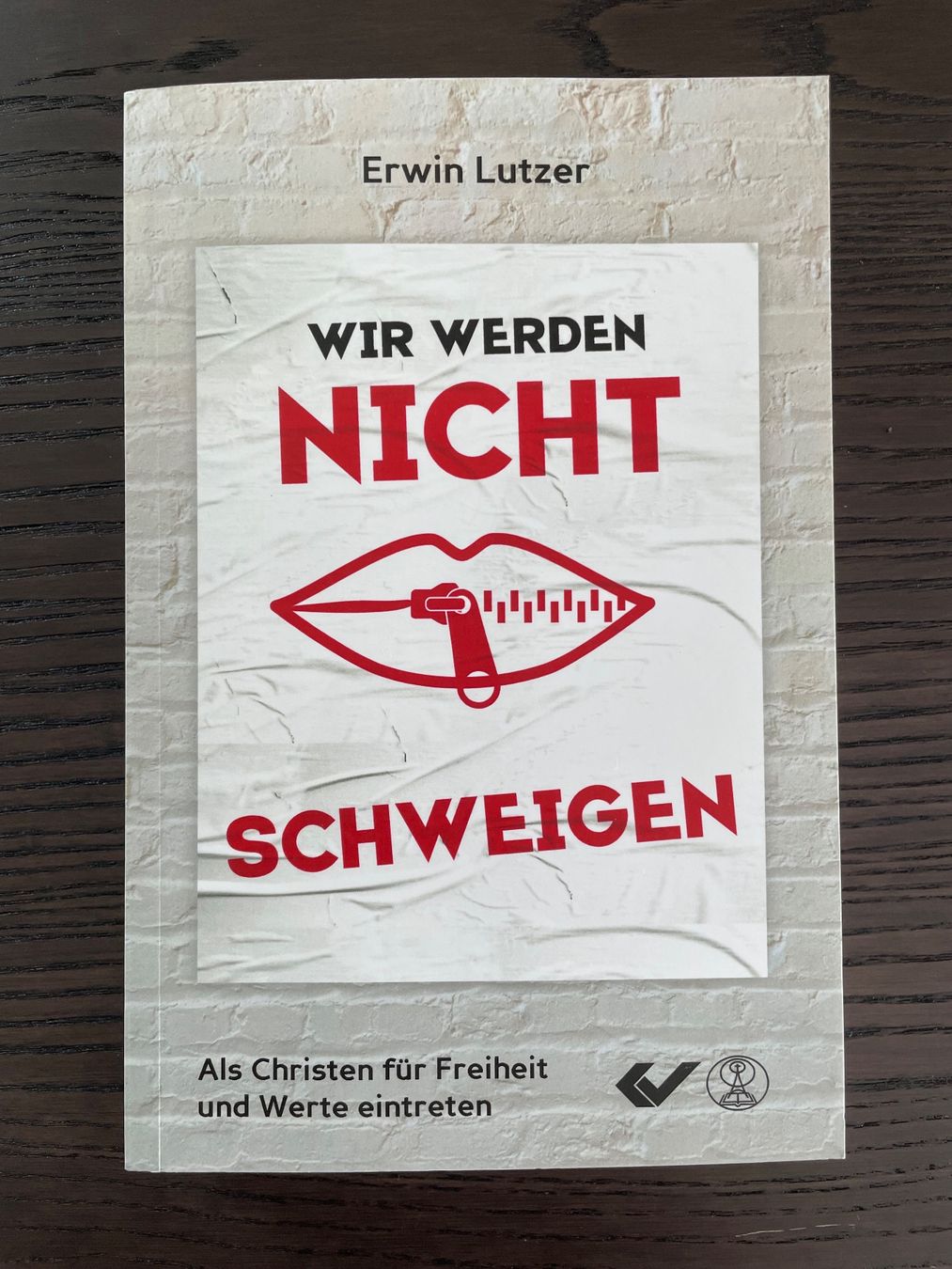 Libri: Erwin Lutzer: Wir werden nicht schweigen – Usato da Uster venduto da em_58td