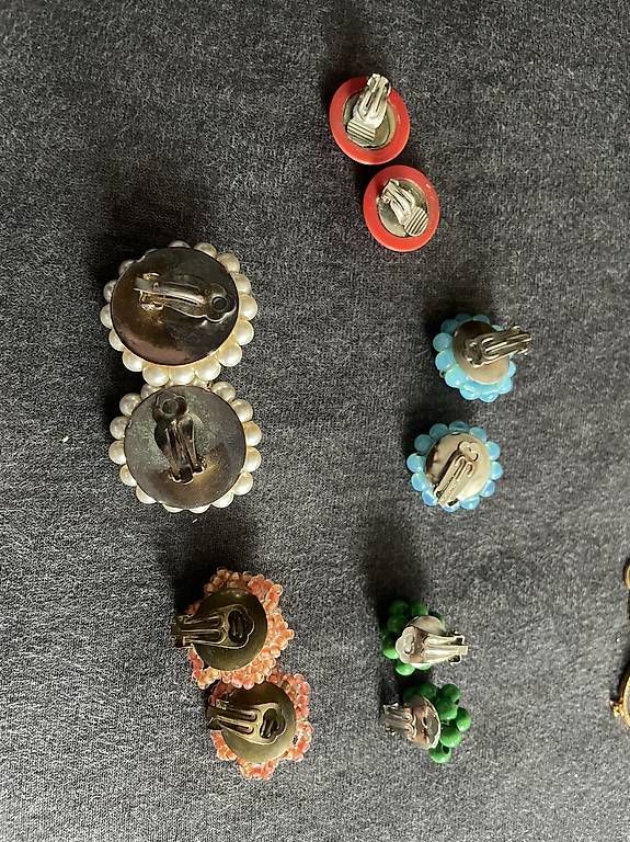 Boucles d'oreille: Clip Ohrringe – D'occasion à Niederhasli par sev_d7hq 1
