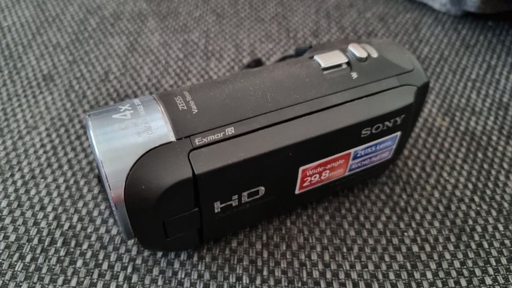Sony Handycam HDRCX240 Kaufen auf Ricardo