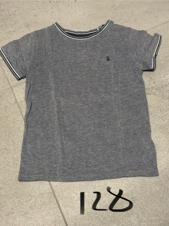 T-shirt taille 128