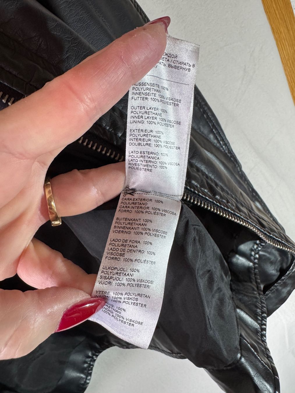 Jacken: schwarze Kunstlederjacke even & odd Gr.S – Gebraucht aus Grosswangen von second_hand_dress 6